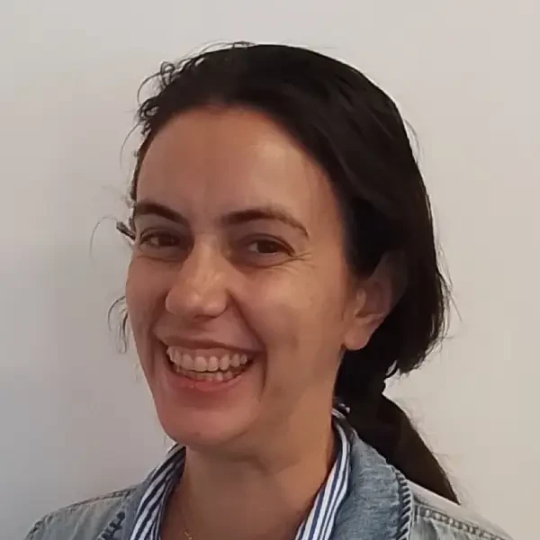 Dr Genevieve Allum